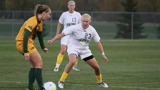 Jackrabbits clinch Summit League Tournament berth