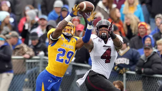 Jackrabbits fall short on Hobo Day