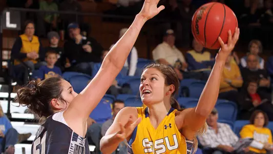 Jacks Win Home Opener, 86-80