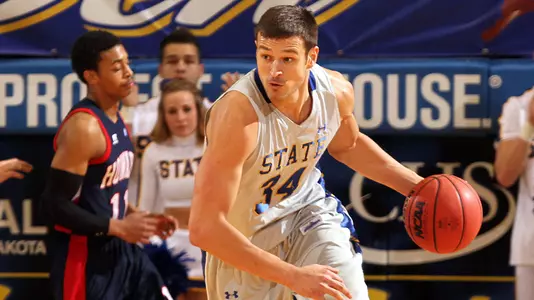 Team effort leads Jacks past Howard, 77-65
