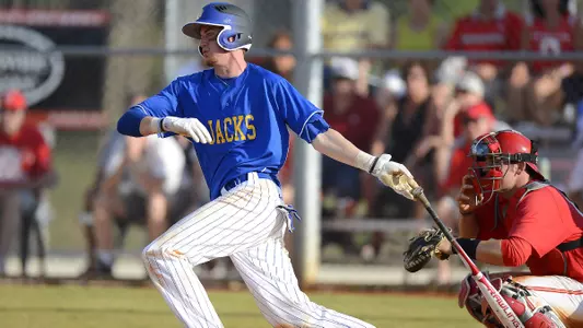Jacks drop one-run game at UND