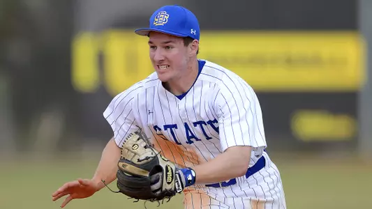 Jacks, Bison split doubleheader