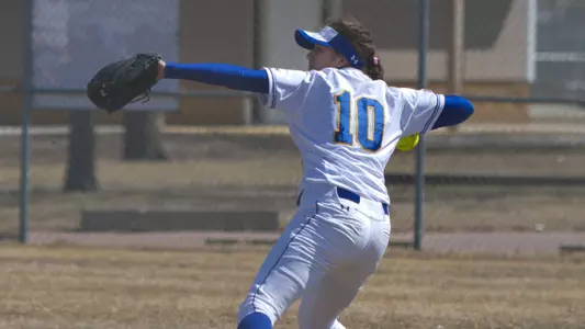 Softball falls in finale at Western Illinois