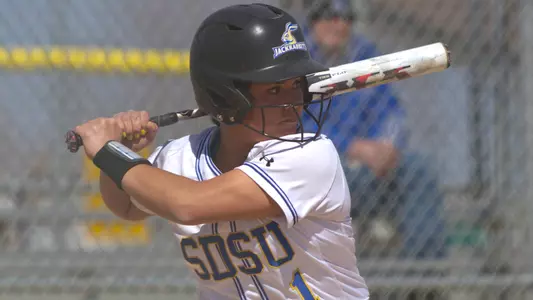 Softball suffers sweep at NDSU