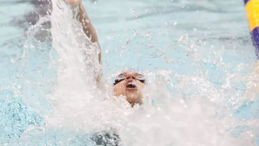 Men fall short to Green Bay