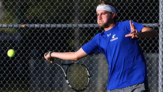 Jacks Best Rockhurst, 6-1