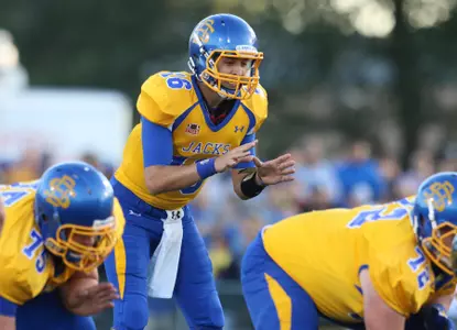 Lujan honored by MVFC