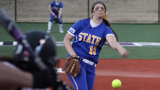 Softball snaps skid with 9-3 win