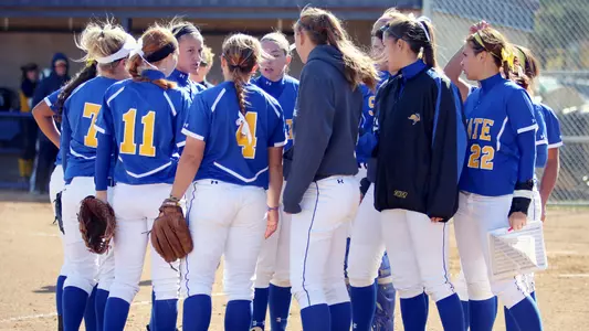 Softball to host elite camp