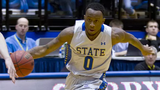 Jacks Win Seventh Straight, Overpower Omaha, 86-64