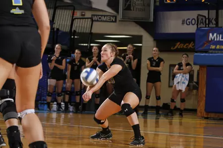Jackrabbits at Western Illinois