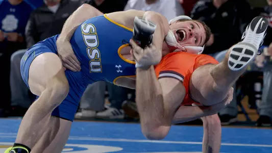 Jacks sweep season series from NDSU