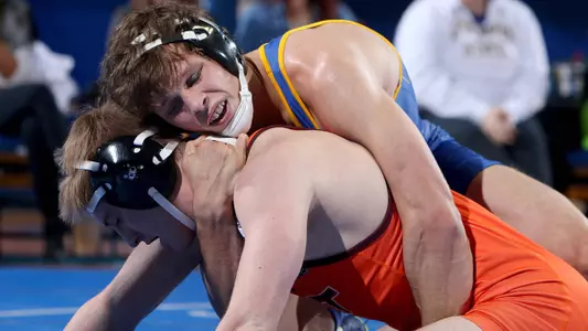 Jackrabbits win all three at South Dakota Showcase