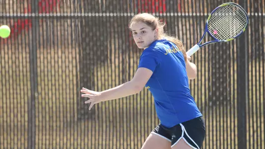 Women?s Tennis Continues Play in California