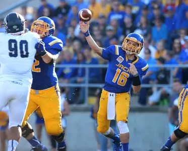 Lujan, Wieneke lead Jacks to Beef Bowl win