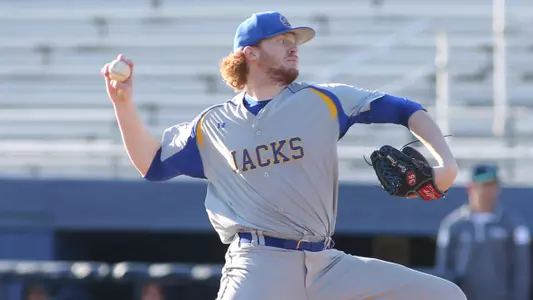 Jackrabbits stung by Sac State
