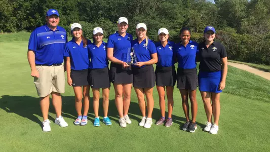 UNO Invite; Team Photo