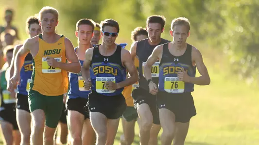 BROOKINGS, SD - SEPTEMBER 29: (Photo by Dave Eggen/Inertia)