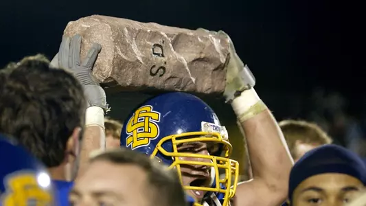 2004 Dakota Marker Teaser