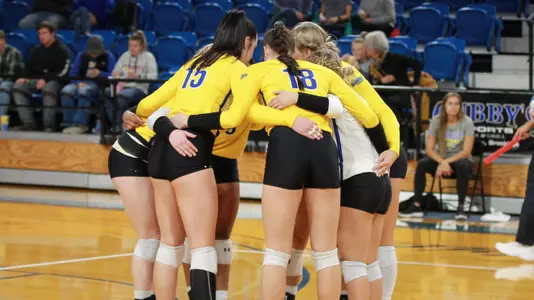 VB team huddle