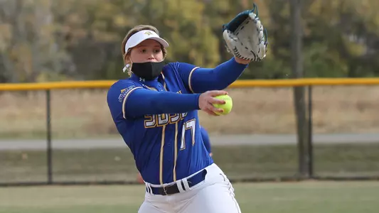 Tori Kniesche Softball Teaser F2020-02