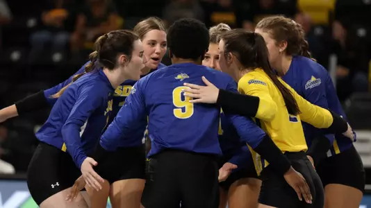 SDSU volleyball team huddle
