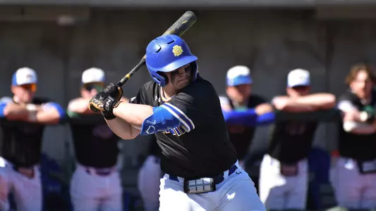 Luke Luskey at UNM-1