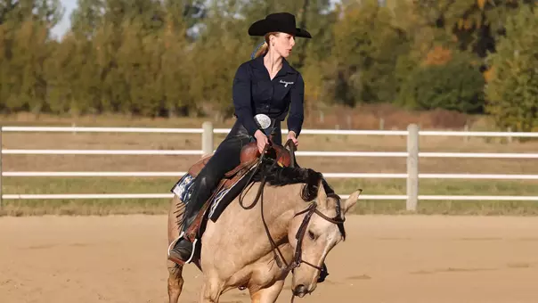Adisyn Kuxhaus Equestrian Reining Photo 2025-01