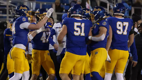 Defense Team Teaser 2025-05 vs. Illinois State