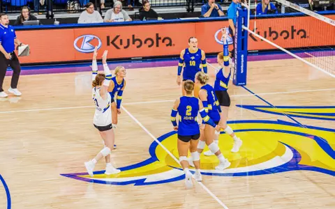 Volleyball celebration 090725