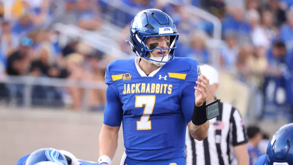 South Dakota State quarterback Chase Mason surveys the defense during home action against Sacramento State in the 2025 season opener at Dana J. Dykhouse Stadium.