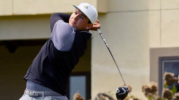 Jake Olson teeing off