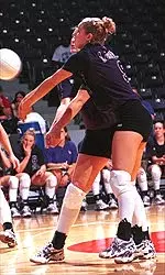 Senior Joci Shaw had a season-high 10 kills and recorded 15 digs as the Ladyjacks beat UTEP Saturday.