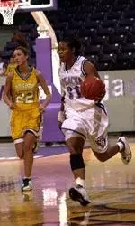 Senior Nathesia Wright