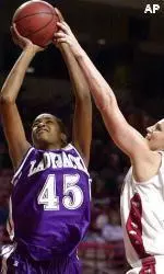 Senior Kendria Smith