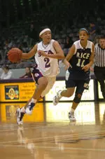 Ladyjacks will host Texas State on FOX SportsNet.
