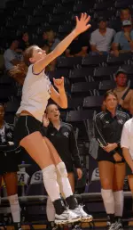 Lauren Railey had 17 digs and 12 kills against the Lady Broncs.