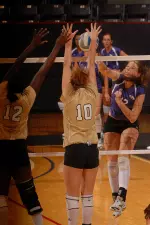 Lauren Railey became the first Ladyjack with 1,500 digs and 1,500 kills in a career on Saturday.