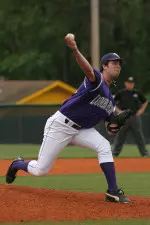 Richard Folmer picked up his second win of the season against Illinois.