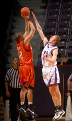 Matt Kingsley scored 22 points to lead SFA in a 59-56 loss at McNeese State Saturday