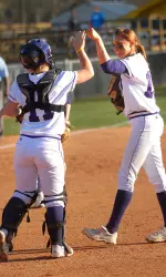 Kim Daley (11) and Monika Covington are two of three Preseason All-SLC honorees for the 2009 Ladyjacks