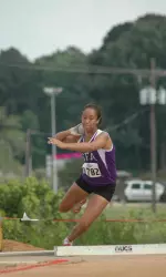Sophomore Kaitlyn Andrews