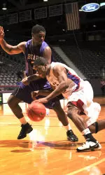 Eddie Williams scored 17 points to lead SFA past Northwestern State Wednesday