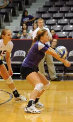 Madison Hanlan had 24 digs in Saturday's loss to Texas A&M-Corpus Christi.