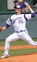 Tyler Herriage struck out seven UTA hitters in 7.2 innings on Friday in Arlington.