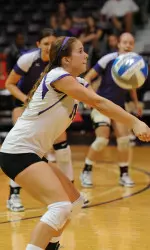 Madison Hanlan averaged 4.24 digs per set at libero as a freshman in 2009.
