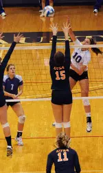 Kelsey Owens and MC Bottles led SFA with 13 kills apiece against UTSA on Thursday.