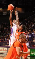 Antonio Bostic had 22 points in Monday's loss at San Diego.