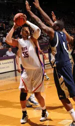Jereal Scott scored 13 points to lead the Lumberjacks in SFA's loss to A&M-Corpus Christi