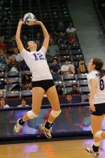 Allison Gideon averaged 8.93 assists per set in 2010.